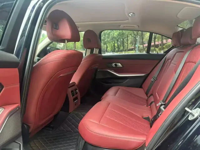 BMW 3 Series — Фото автомобиля 6