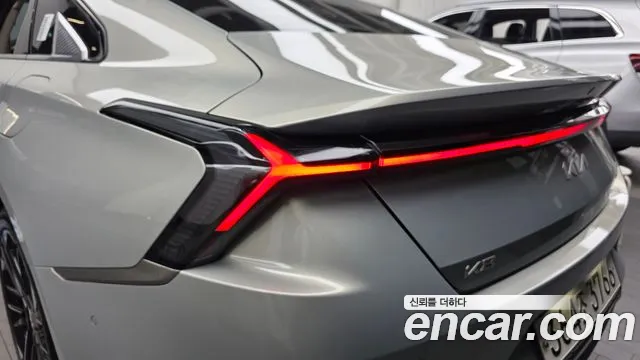 Kia K8 Signature — Фото автомобиля 20