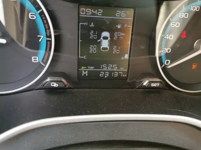 Geely Emgrand — Фото автомобиля 8