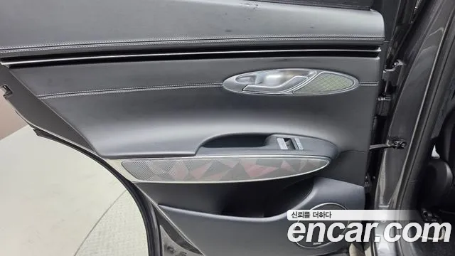 Genesis GV70 2.2 Дизель AWD — Фото автомобиля 21