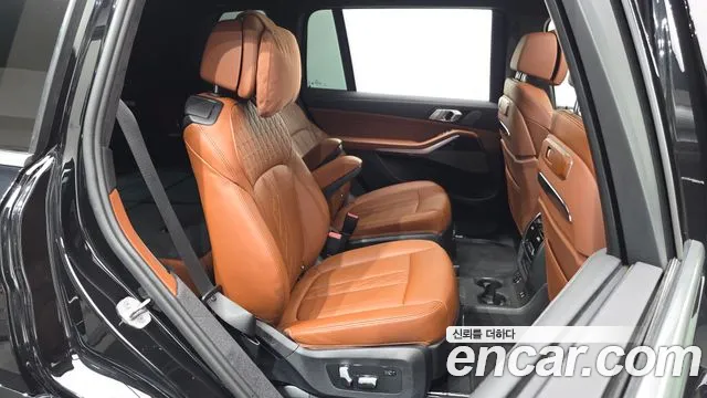 BMW X7 G07 — Фото автомобиля 17