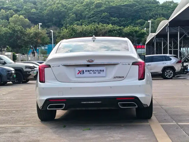Cadillac CT5 — Фото автомобиля 16
