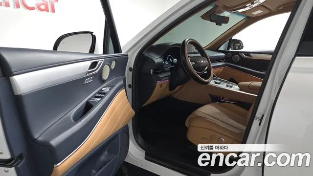 Genesis GV80 — Фото автомобиля 15