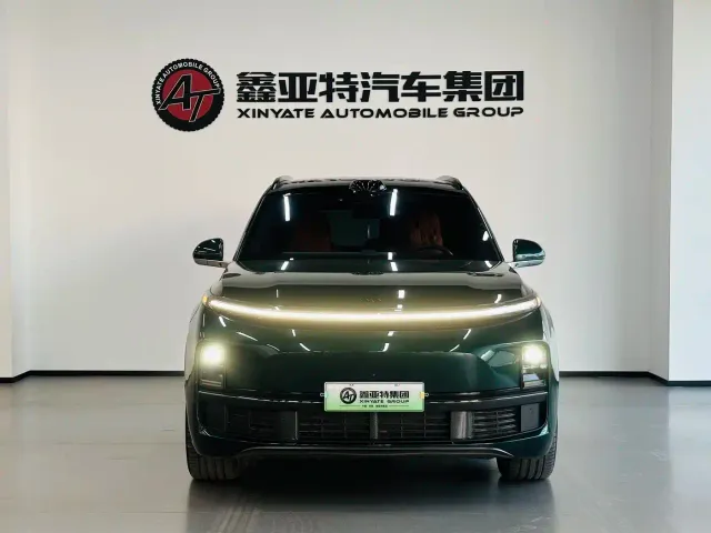 Li Auto L9 — Фото автомобиля 4