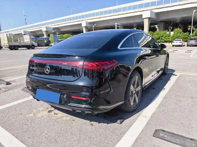 Mercedes-Benz EQS — Фото автомобиля 6