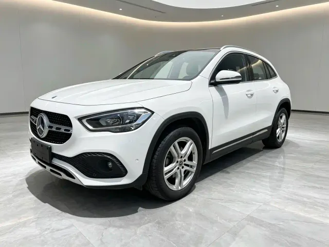 Фотография автомобиля — Mercedes-Benz GLA-Class
