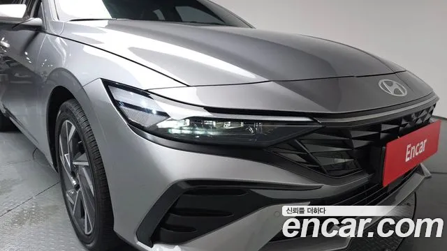 Hyundai AVANTE Inspiration — Фото автомобиля 18
