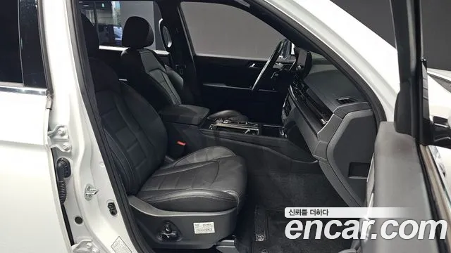 KGM Rexton — Фото автомобиля 16
