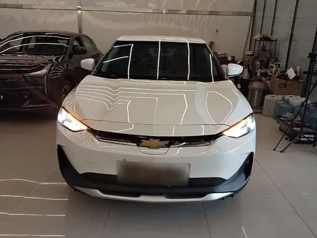 Chevrolet Menlo — Фото автомобиля 2