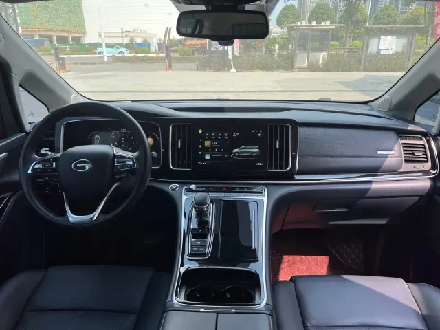 GAC Trumpchi M8 — Фото автомобиля 6