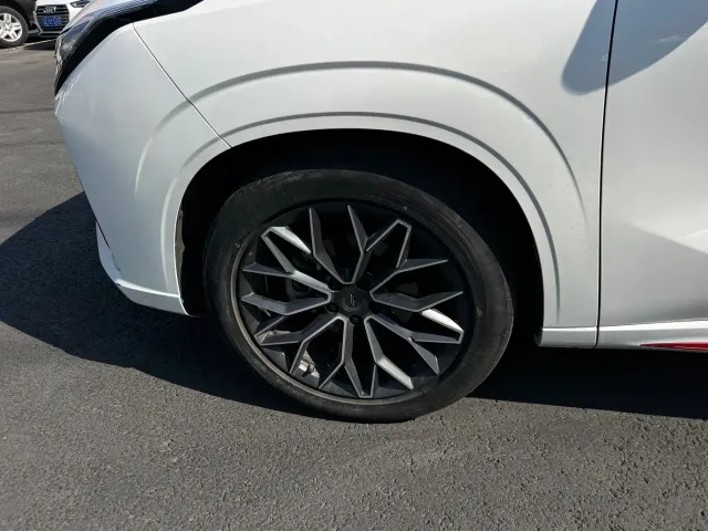 Changan Z6 — Фото автомобиля 26