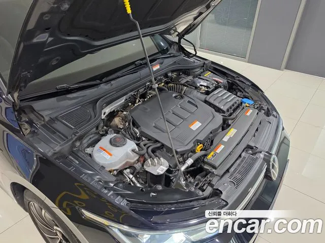 Volkswagen Golf Golf 8 поколение 2.0 TDI Prestige — Фото автомобиля 6