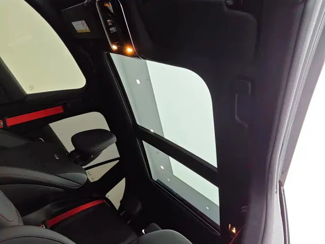 Mercedes-Benz Mercedes-Benz GLC AMG 2024 AMG GLC 43 4MATIC — Фото автомобиля 16