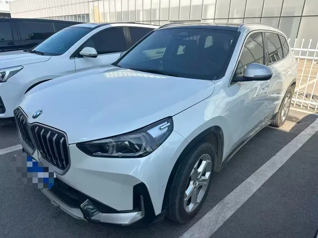 BMW X1 — Фото автомобиля 2