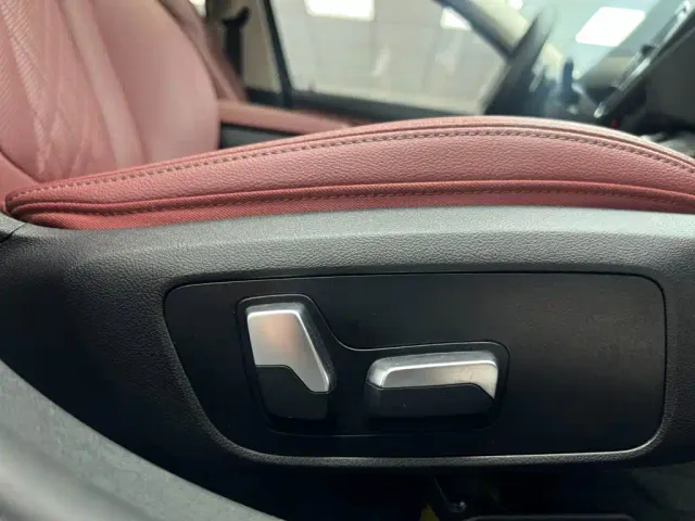 BMW 3 Series — Фото автомобиля 17