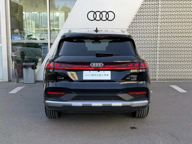 Audi Q6 — Фото автомобиля 5