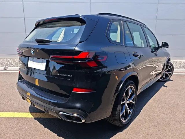 BMW X5 — Фото автомобиля 3