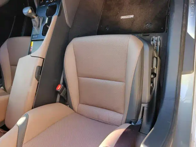 Lexus ES — Фото автомобиля 8