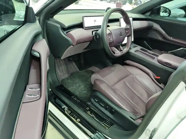 Nio ET5 Touring — Фото автомобиля 15