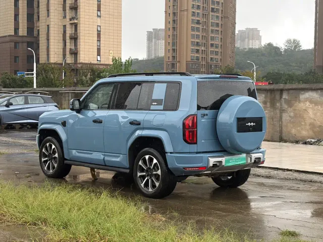 BYD FangChengBao Leopard 5 — Фото автомобиля 4