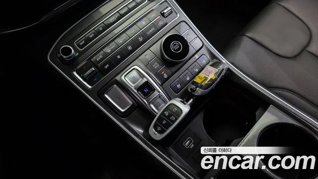Hyundai Santa Fe New — Фото автомобиля 9
