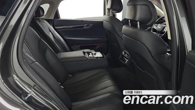 Genesis G80 RG3 — Фото автомобиля 12