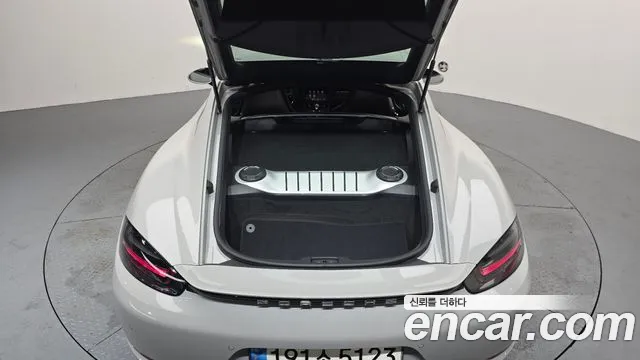 Porsche 718 — Фото автомобиля 5