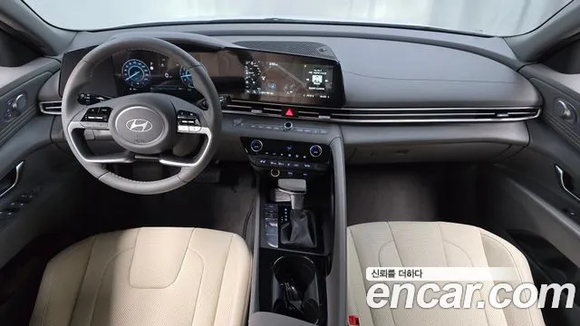 Hyundai AVANTE Новый Avante (CN7) — Фото автомобиля 7