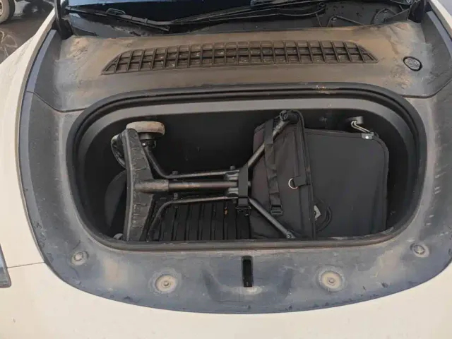 Tesla Model Y — Фото автомобиля 10