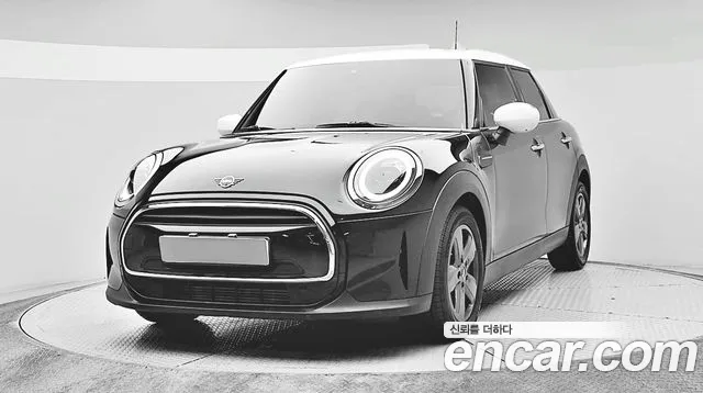 Фотография автомобиля — Mini Cooper