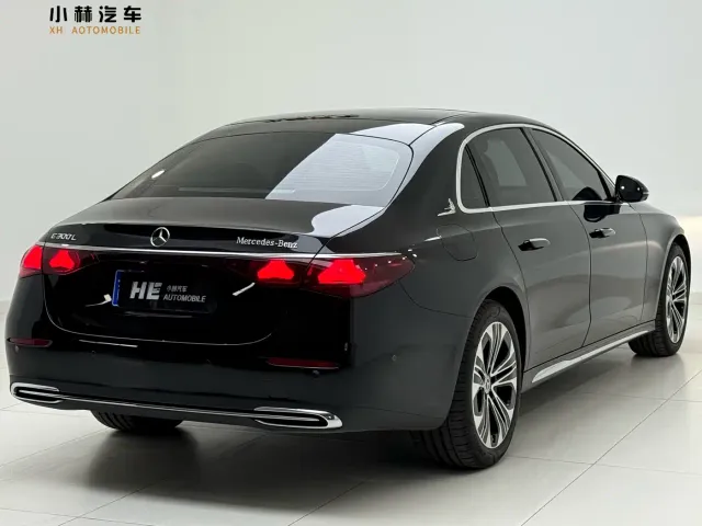 Mercedes-Benz Mercedes-Benz E-Class 2025 Facelift E 300 L Luxury — Фото автомобиля 4