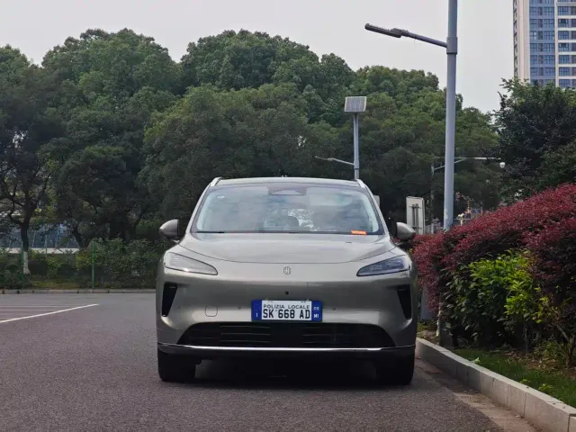 Shangjie SUV — Фото автомобиля 2