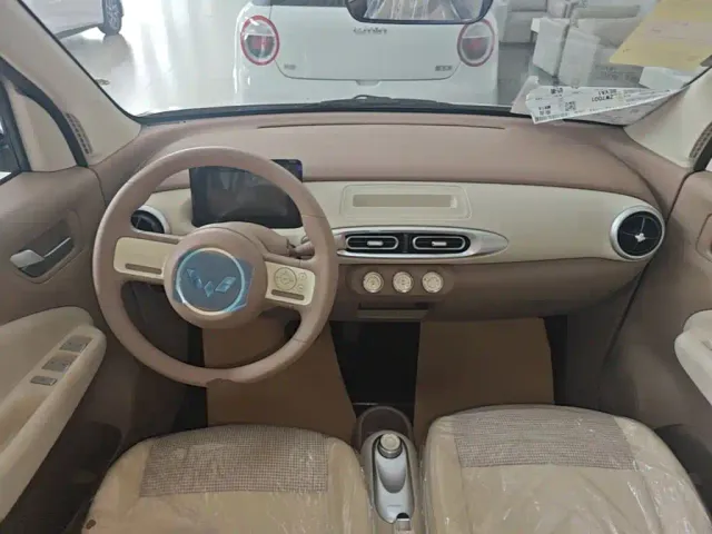 Wuling Hongguang Mini EV — Фото автомобиля 9