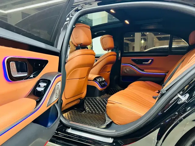 Mercedes-Benz S-Class — Фото автомобиля 10