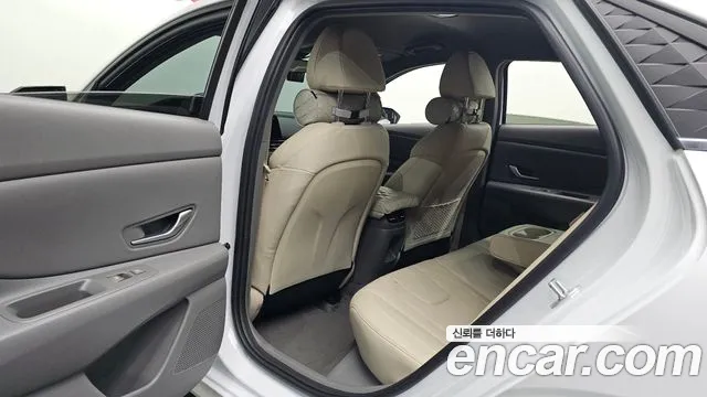 Hyundai AVANTE Новый Avante (CN7) — Фото автомобиля 11