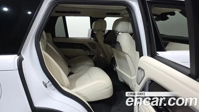 Land Rover Range Rover — Фото автомобиля 12