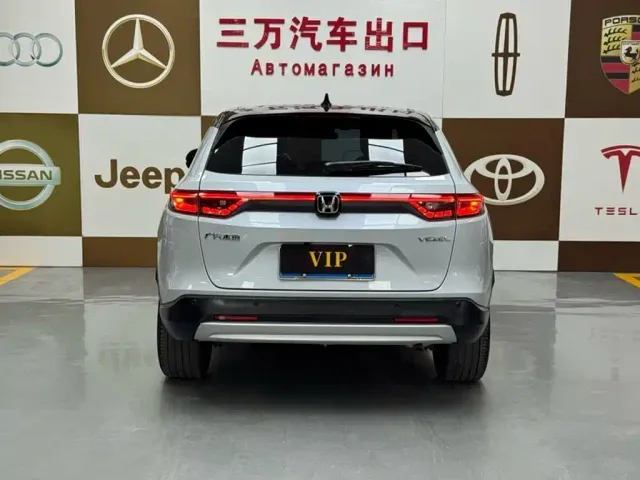 Honda Vezel — Фото автомобиля 5