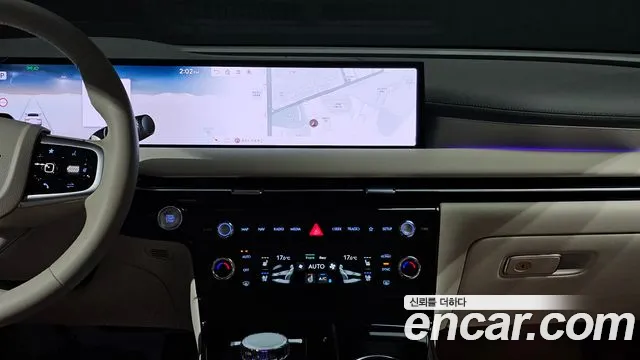 Genesis G80 Бензин 2.5 турбо AWD — Фото автомобиля 8