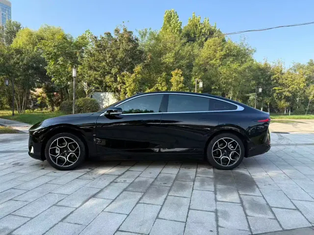 Changan Qiyuan A07 — Фото автомобиля 5