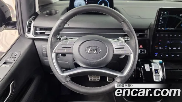 Hyundai Staria Staria L3.5 Lounge 9 мест — Фото автомобиля 13