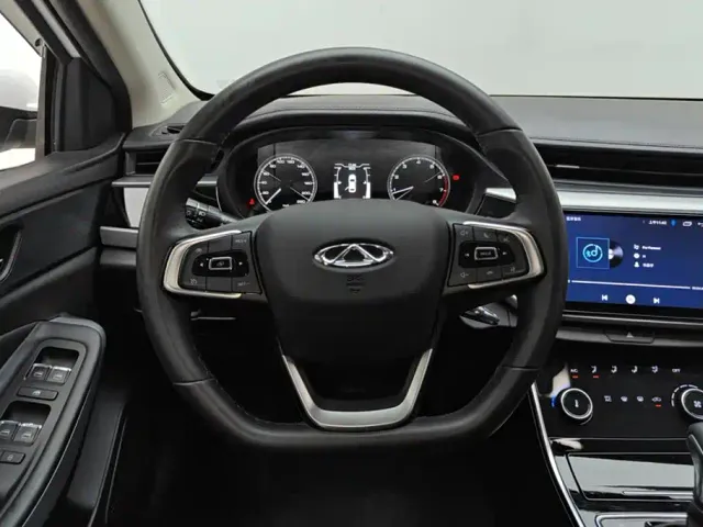 Chery Arrizo 5 — Фото автомобиля 15