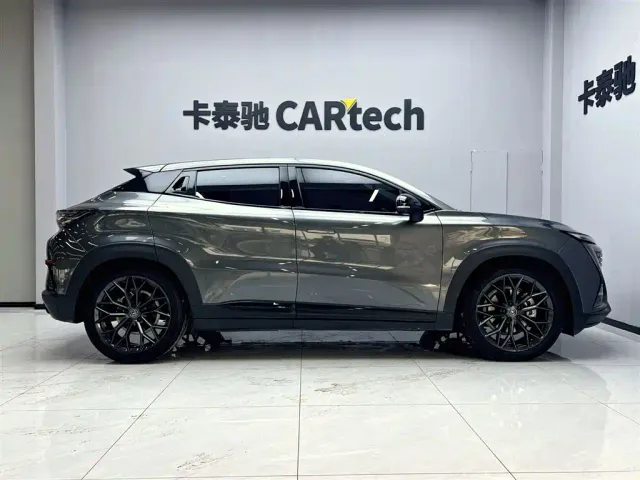 Changan UNI-T — Фото автомобиля 7