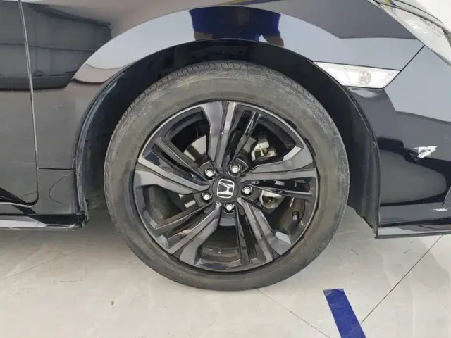 Honda Civic — Фото автомобиля 6