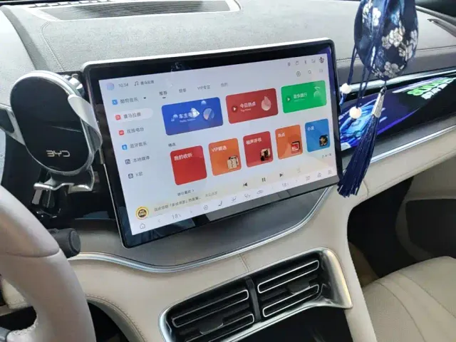BYD Song PLUS — Фото автомобиля 12