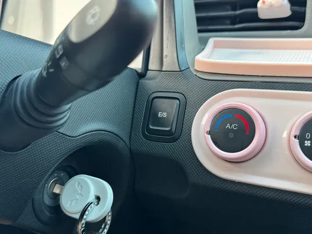 Wuling Hongguang Mini EV — Фото автомобиля 17