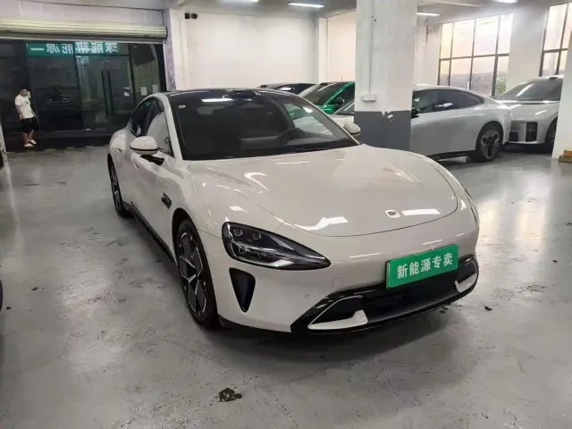 Xiaomi SU7 — Фото автомобиля 3