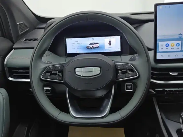 Geely Haoyue L — Фото автомобиля 15
