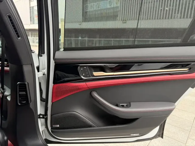 Porsche Panamera — Фото автомобиля 20