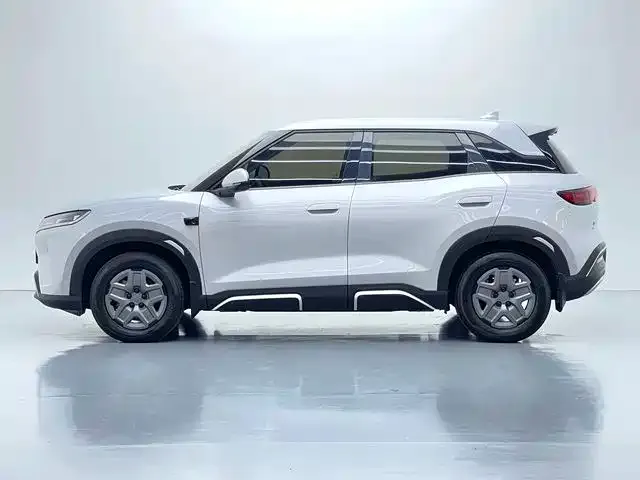 BYD Yuan UP — Фото автомобиля 7