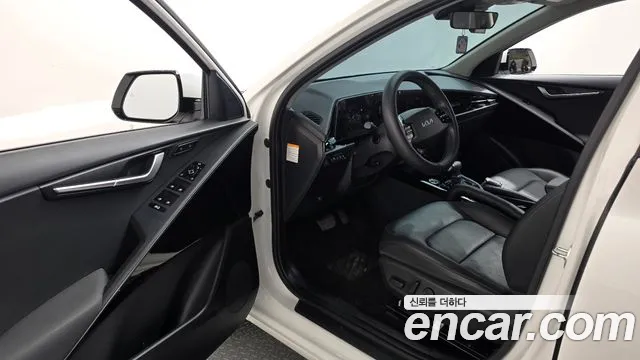 Kia Niro The All New — Фото автомобиля 15